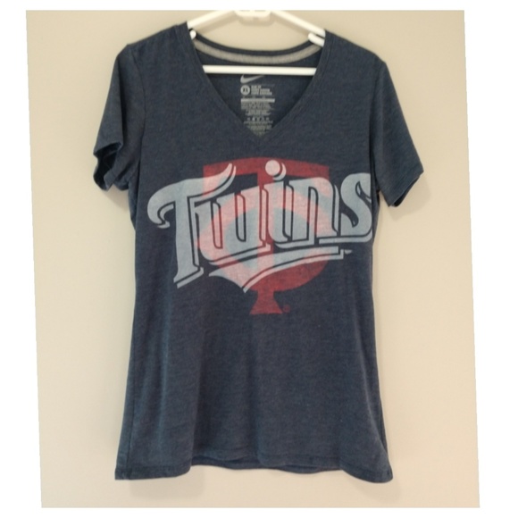 Nike Tops - ~Like New~ Nike Minnesota Twins shirt
